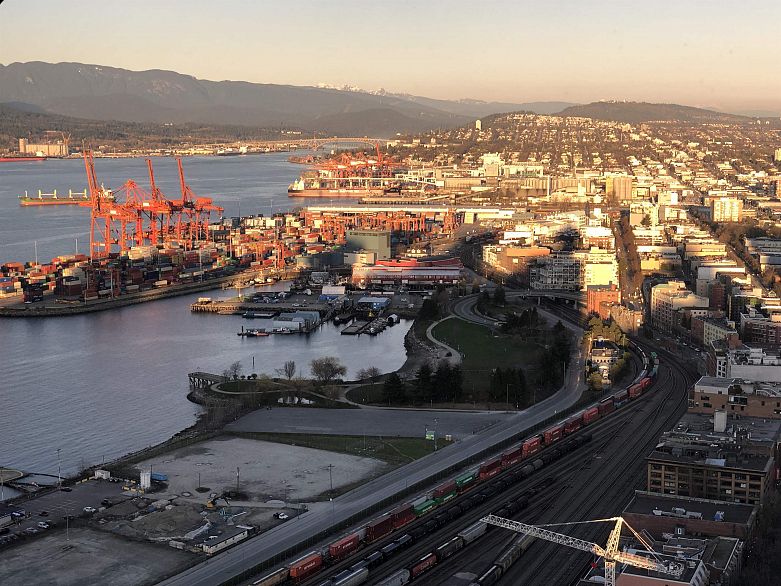 2609 438 Seymour Street