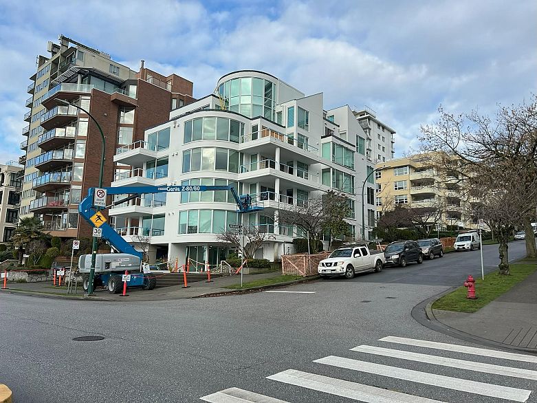 PH 1403 Beach Avenue