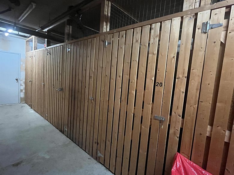 1204 3455 Ascot Place