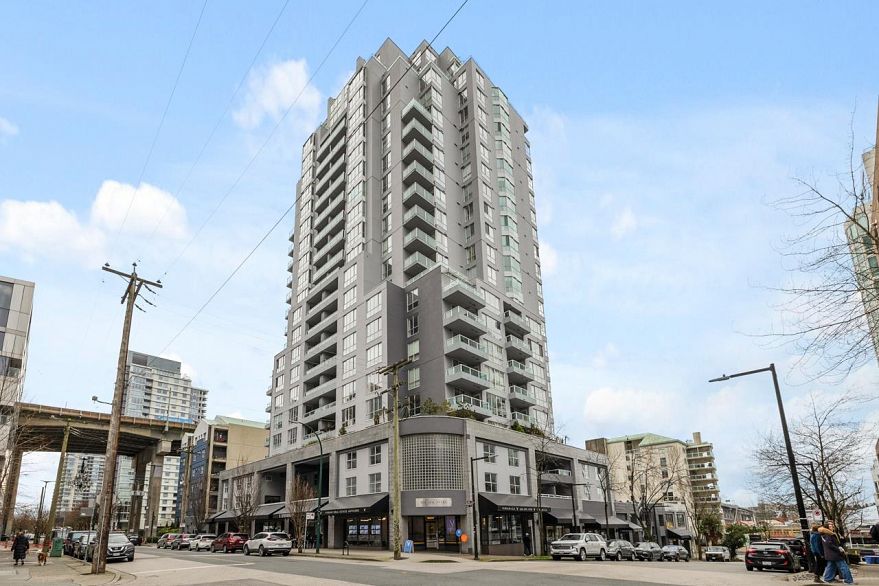 2302 1500 Howe Street