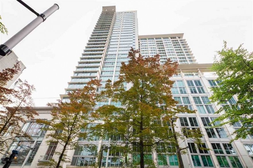 807 610 Granville Street