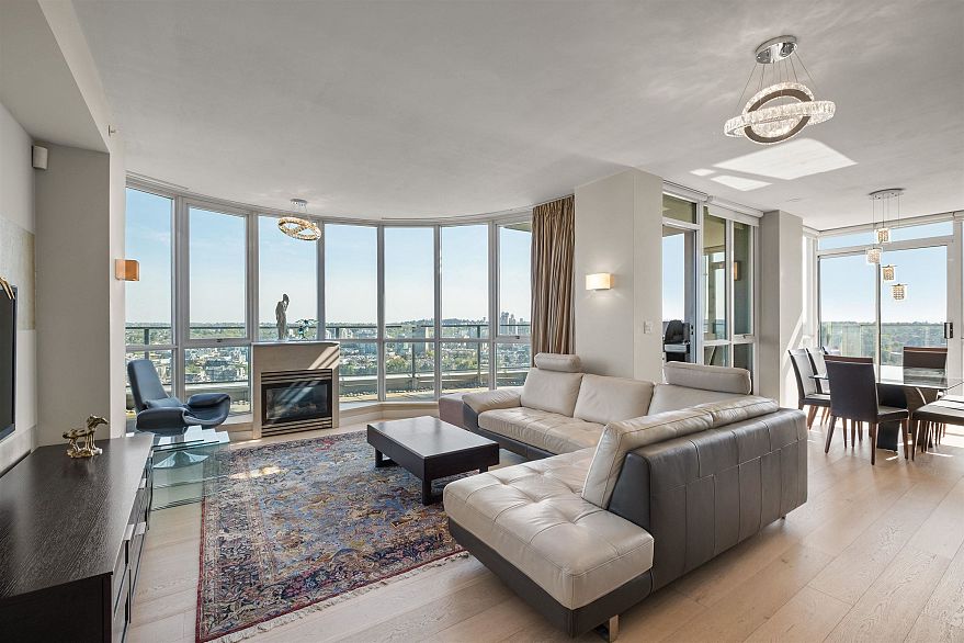 4201 1408 Strathmore Mews