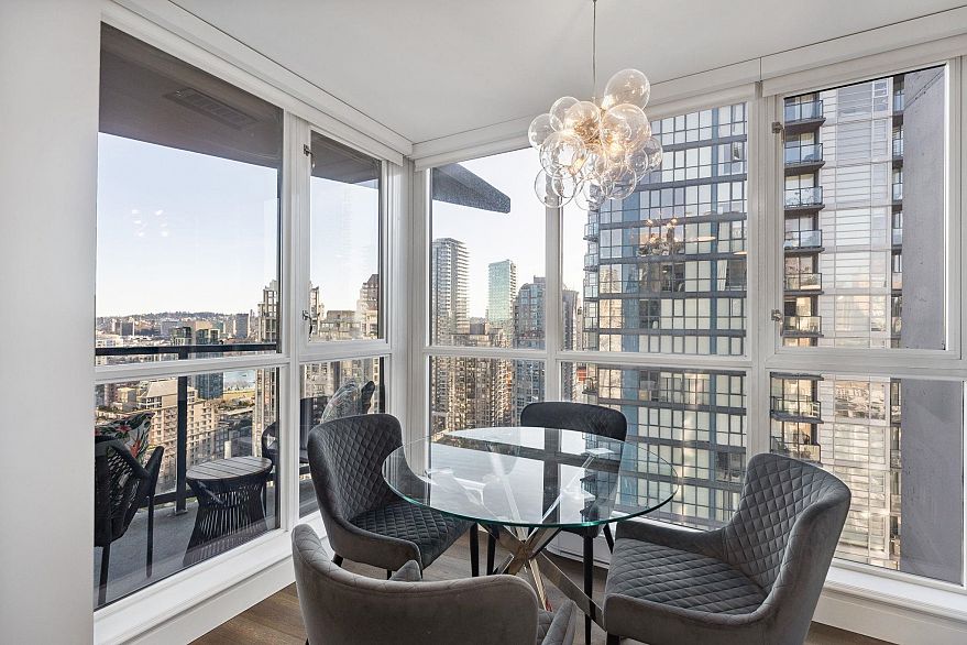 2406 1155 Seymour Street