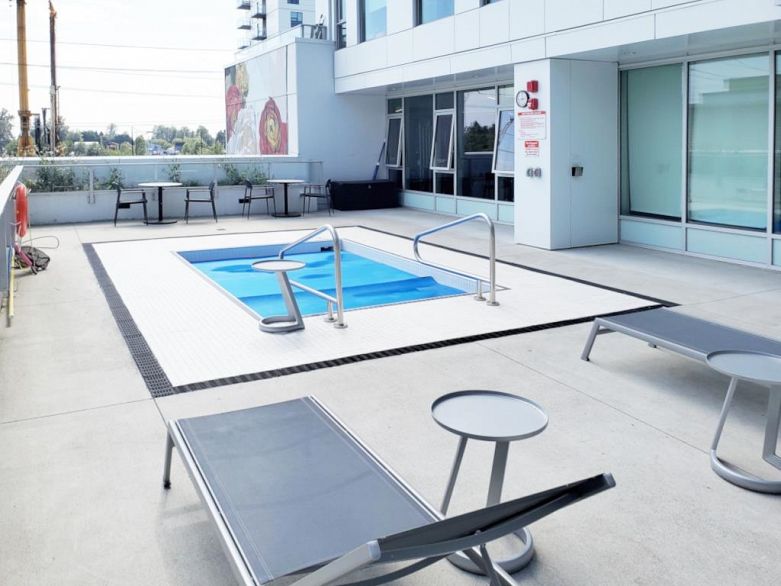 507 3438 Sawmill Crescent