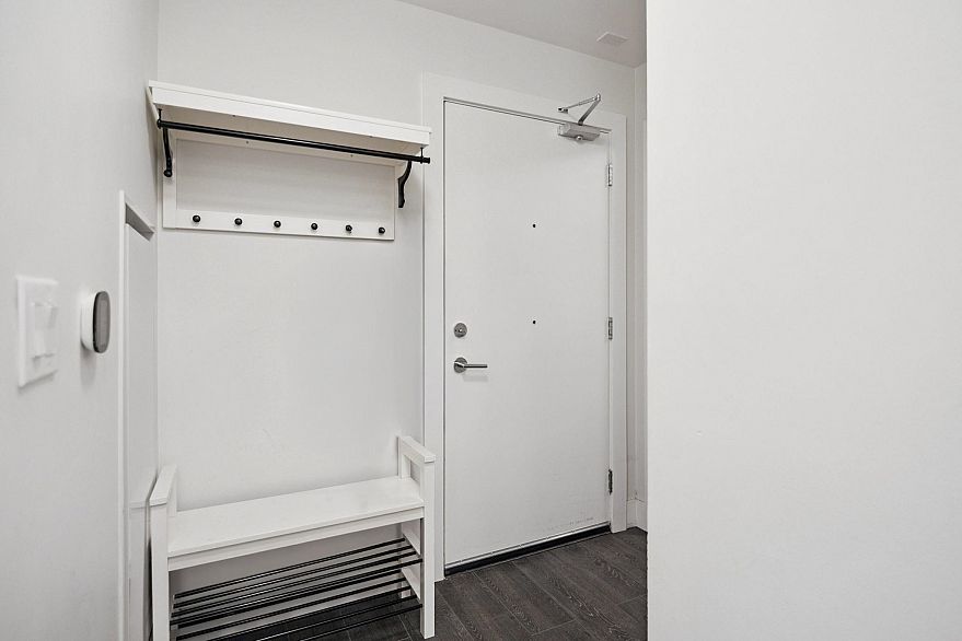 6 8589 Rivergrass Drive