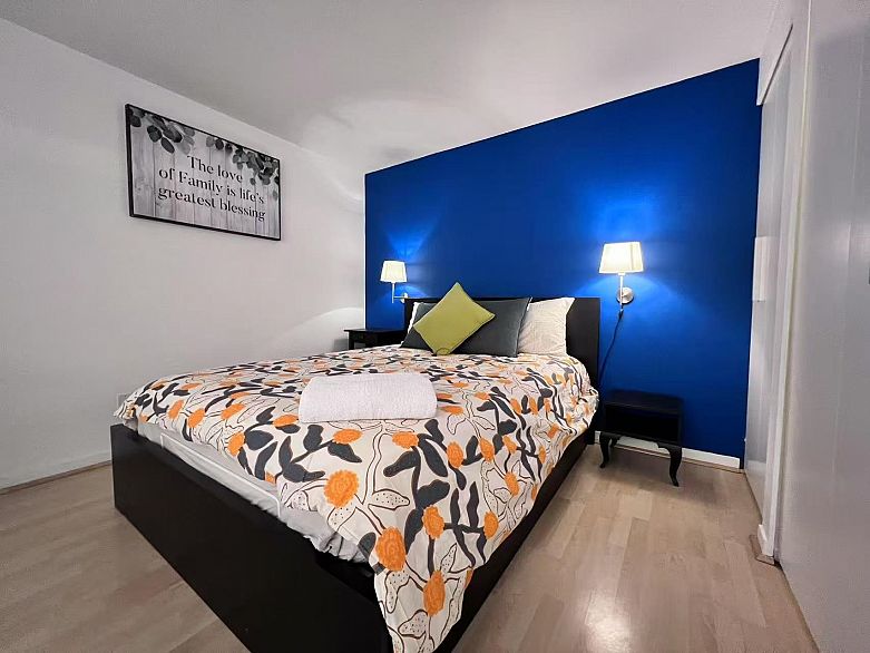 308 933 Seymour Street