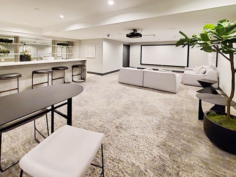 507 3438 Sawmill Crescent