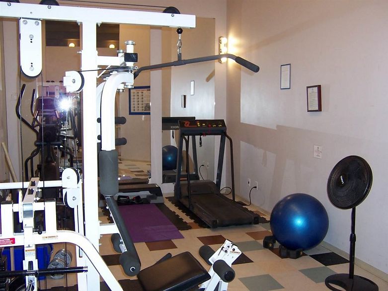 308 933 Seymour Street