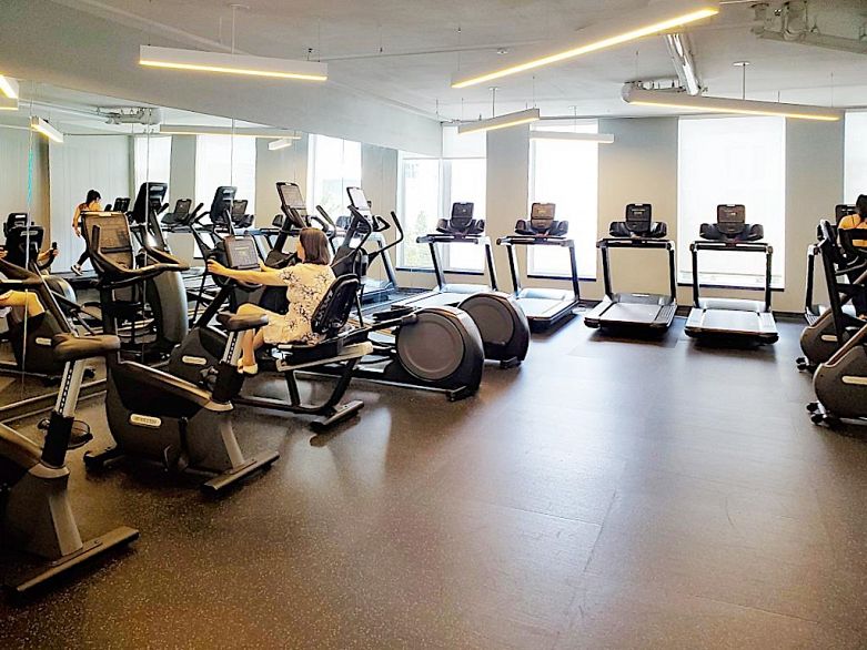 507 3438 Sawmill Crescent