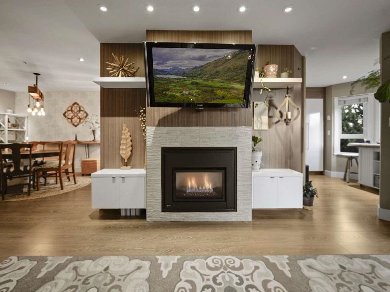 202 2250 SE Marine Drive