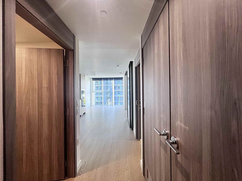 683 87 Nelson Street