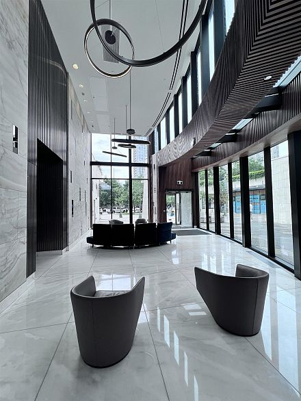 683 87 Nelson Street