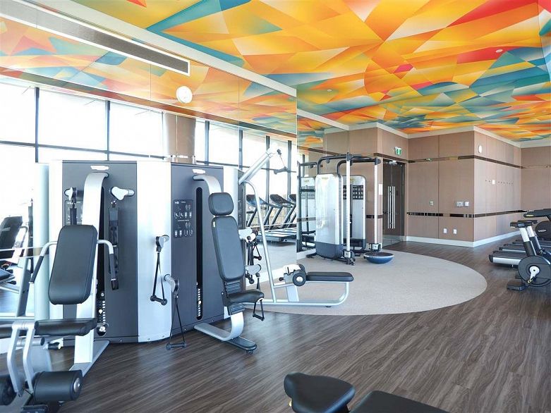 683 87 Nelson Street