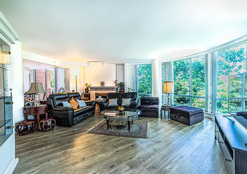 212 688 Fairchild Road