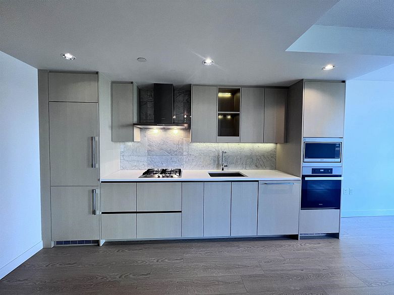 683 87 Nelson Street