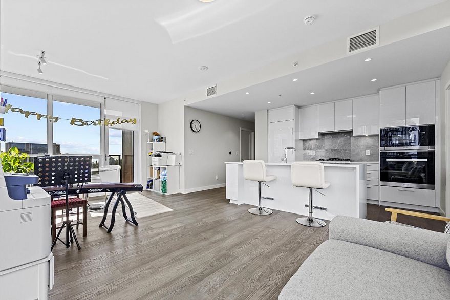 1809 5608 Berton Avenue