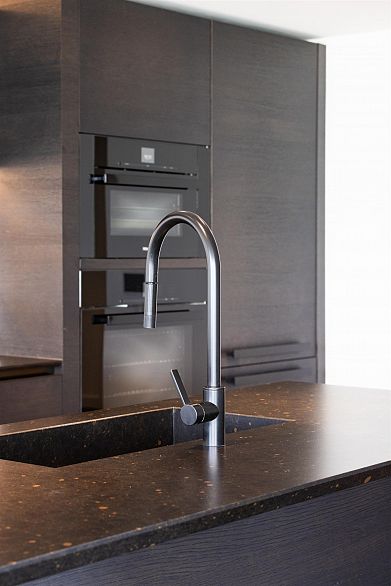 1701 620 Cardero Street