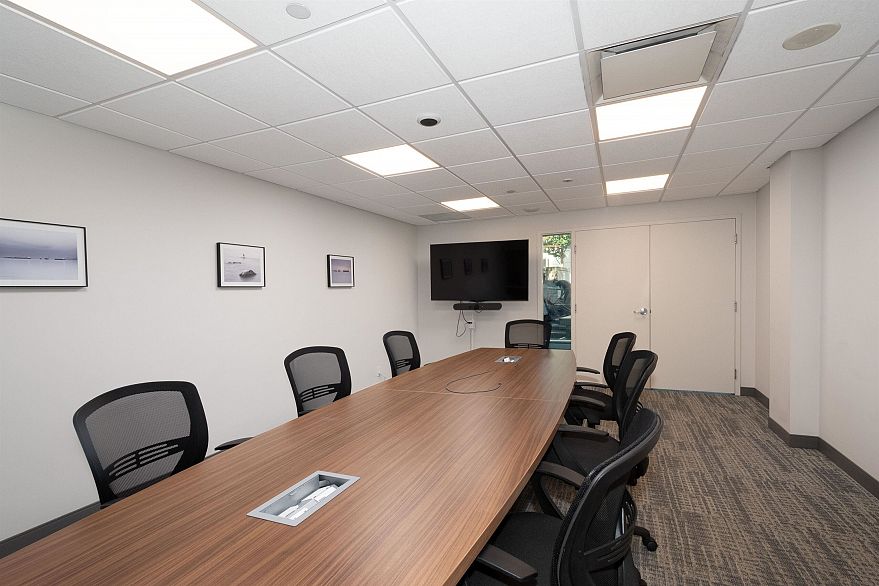 1703 198 Aquarius Mews