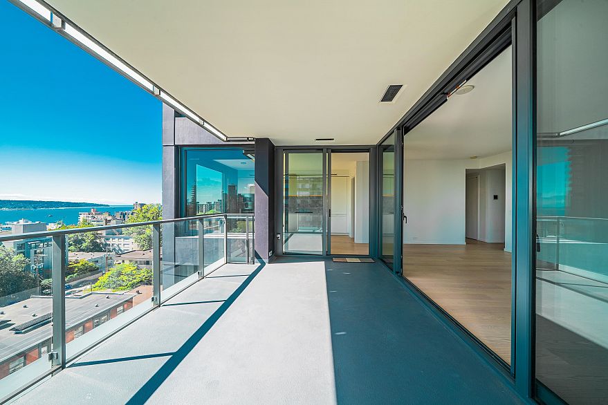 1002 1171 Jervis Street