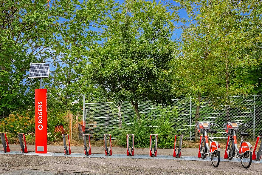 103 1688 E 8th Avenue