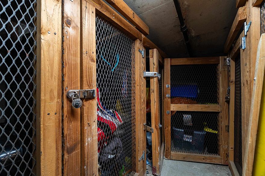 304 41 Alexander Street