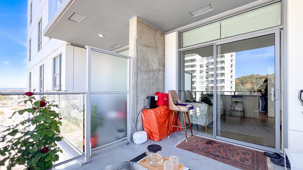 1405 3430 E Kent Avenue