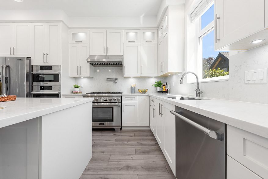 5318 Prince Edward Street