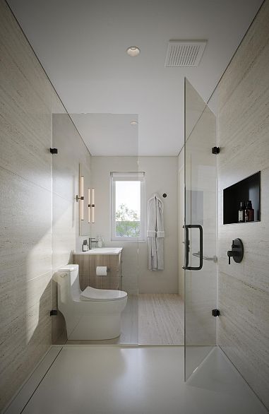 1 2333 E 54th Avenue