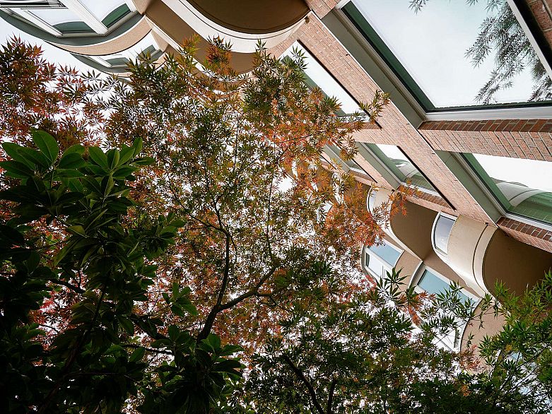 101 1845 Robson Street