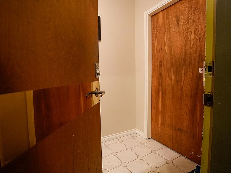 101 1845 Robson Street