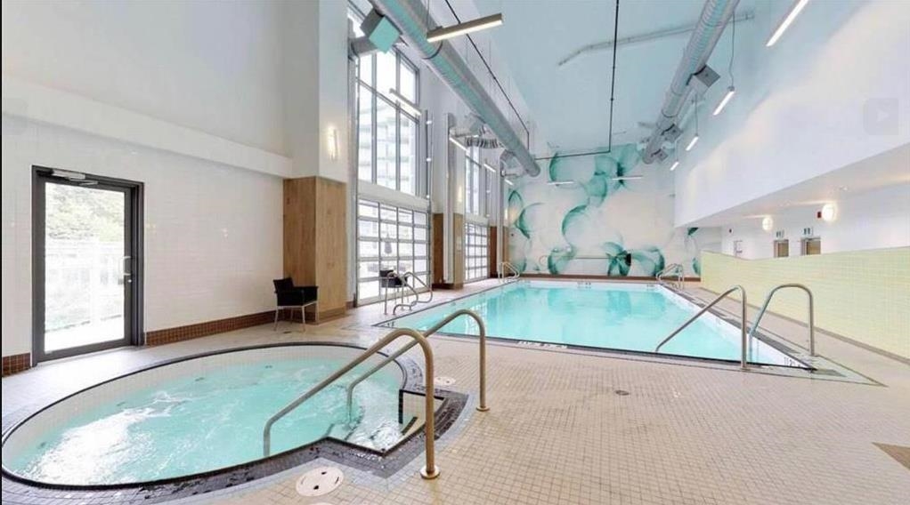 1506 8538 River District Crossing