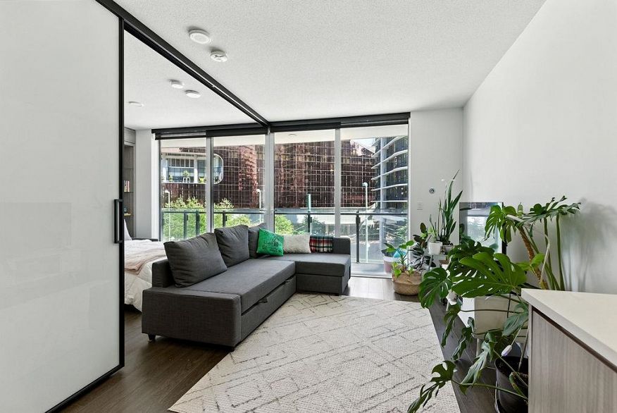 408 89 Nelson Street