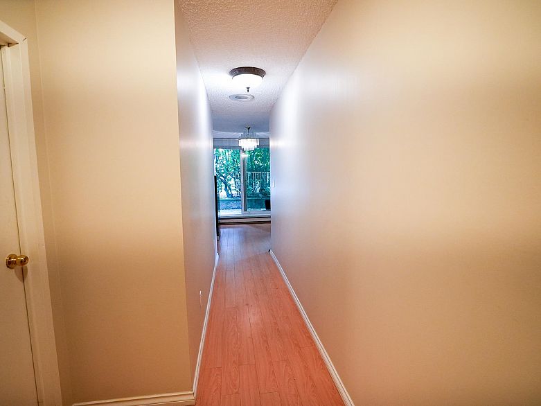 101 1845 Robson Street