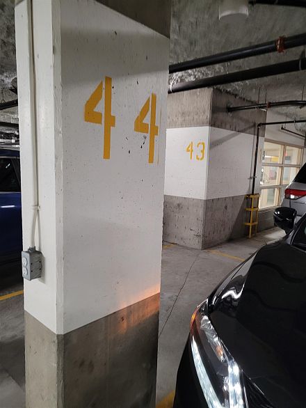 401 995 W 59th Avenue