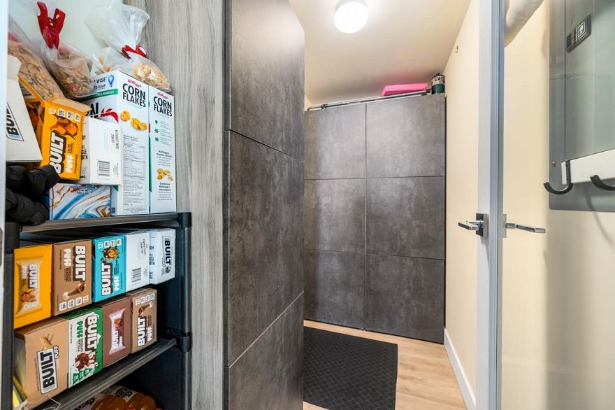 2608 198 Aquarius Mews