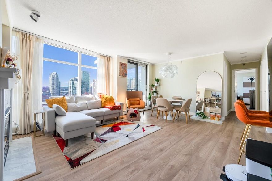 2608 198 Aquarius Mews