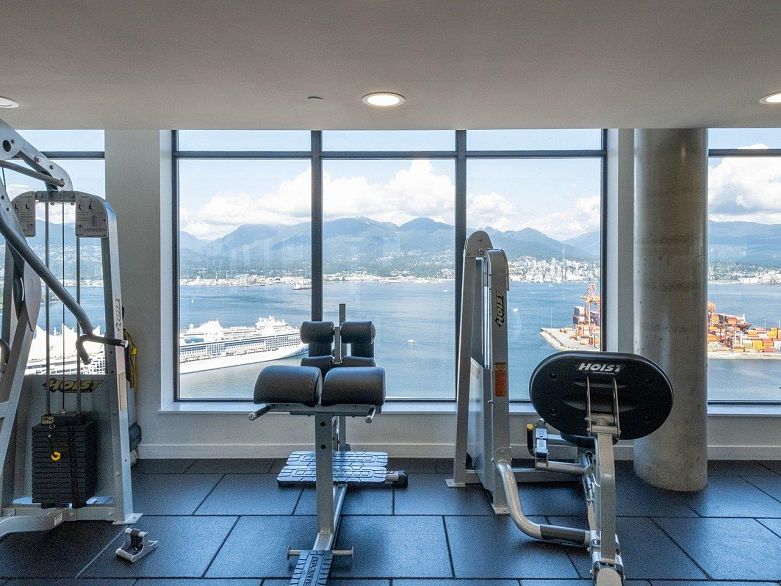 2503 108 W Cordova Street