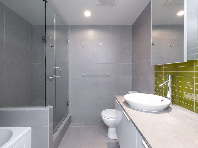 2503 108 W Cordova Street