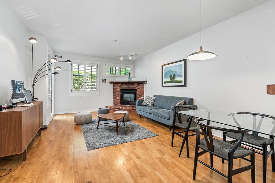 204 2525 Quebec Street