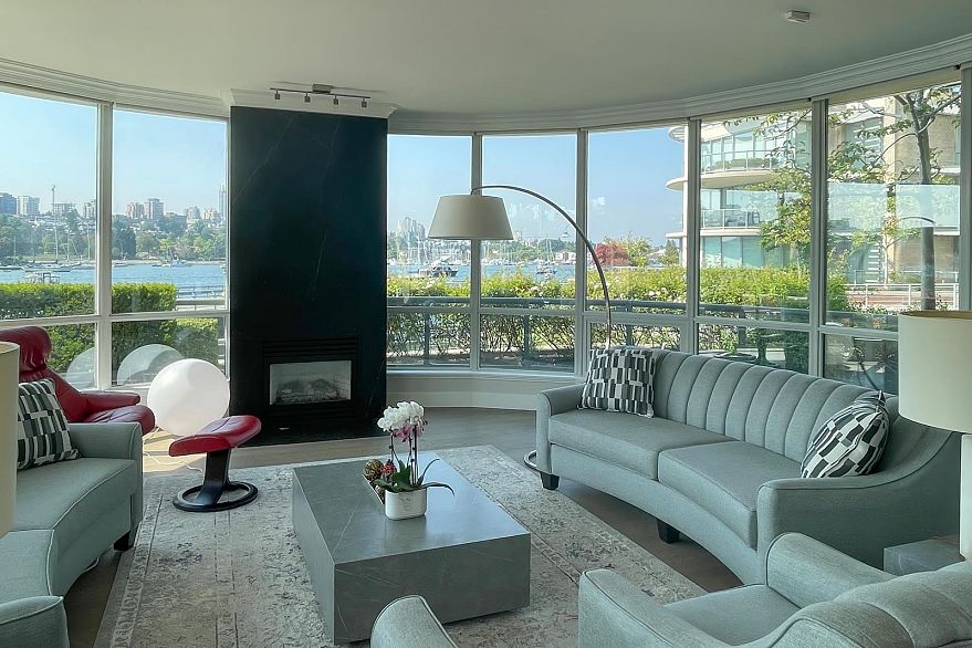 110 1328 Marinaside Crescent