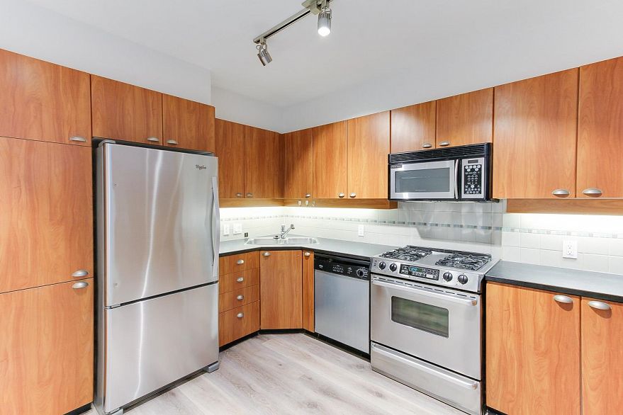 1432 W Hastings Street