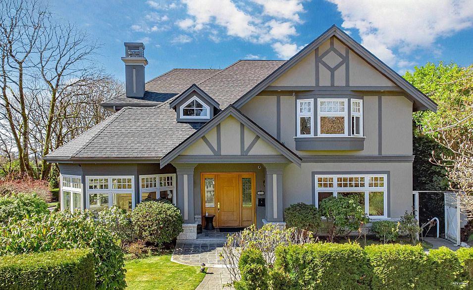 5885 Angus Drive