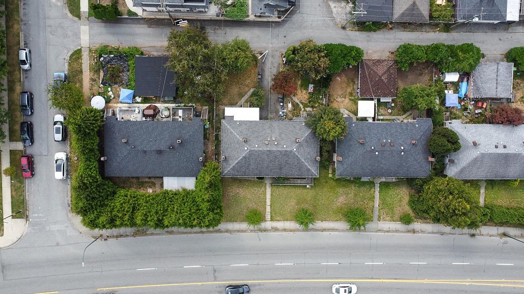 2578 S Grandview Highway