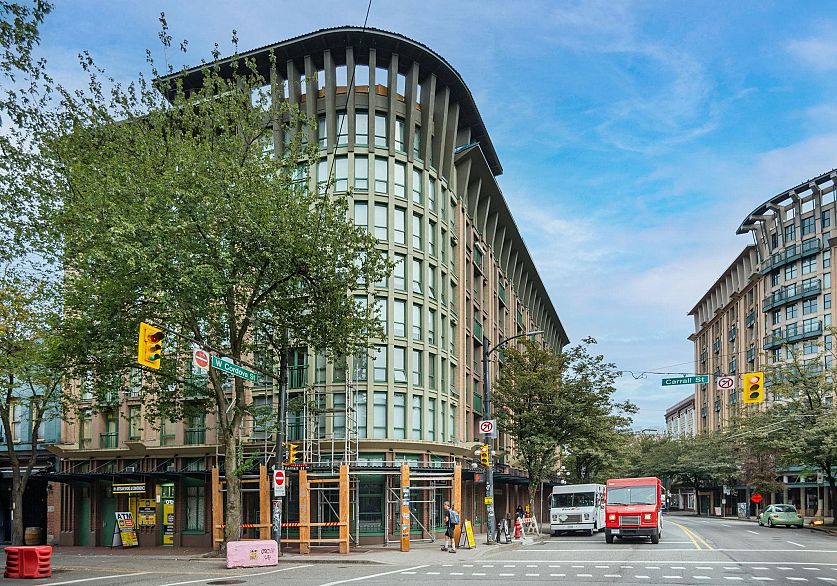 508 1 E Cordova Street