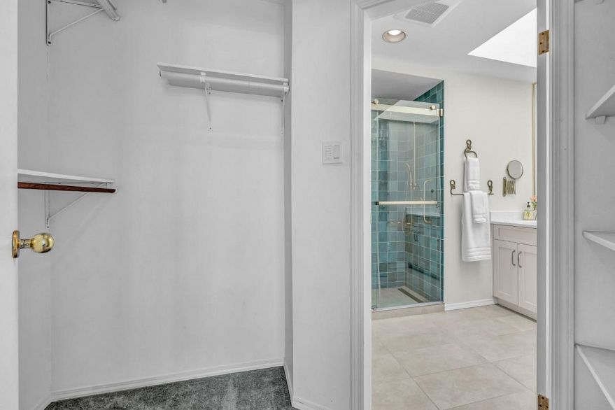 PH21 2175 W 3rd Avenue