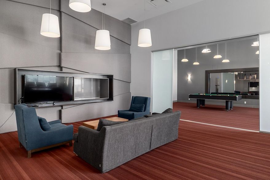 1912 1618 Quebec Street