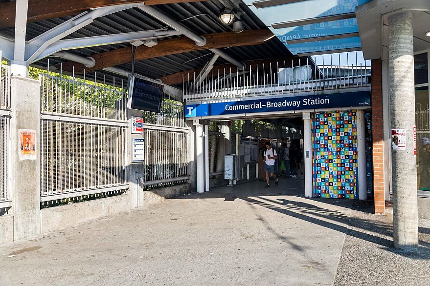 202 1422 E 3rd Avenue