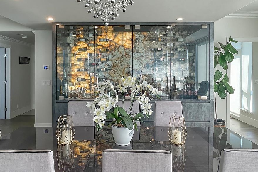 110 1328 Marinaside Crescent