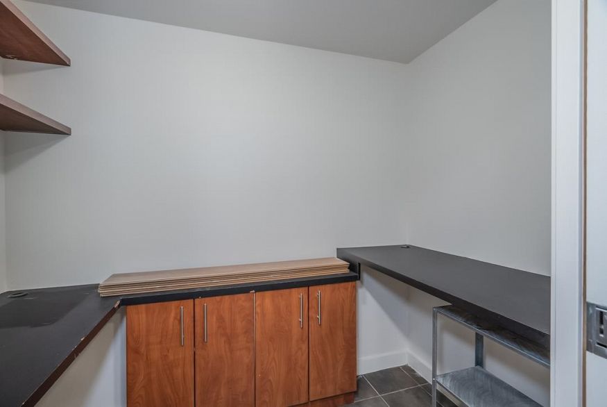 705 550 Pacific Street