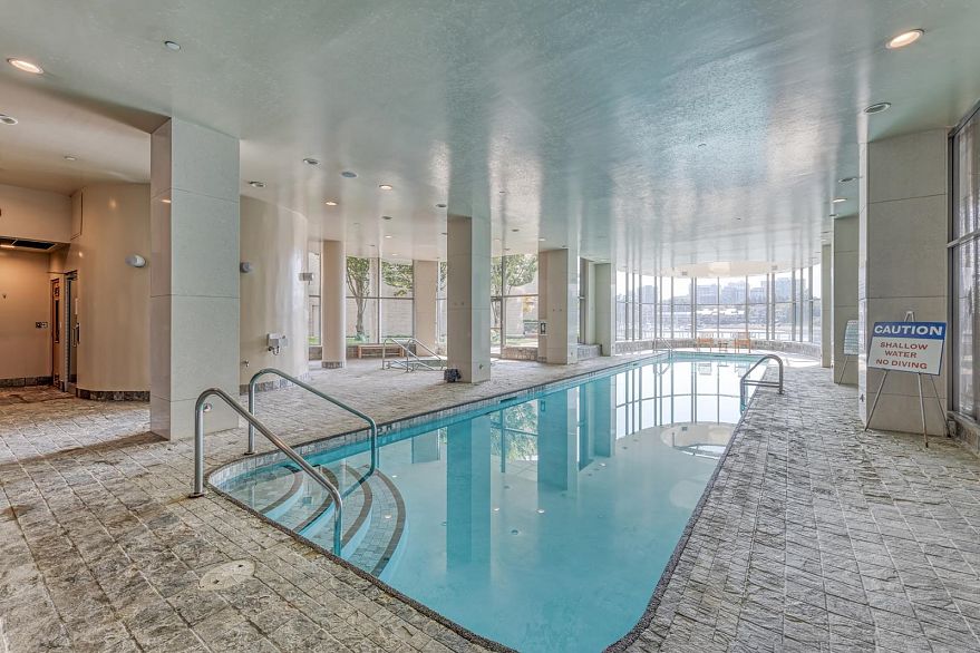 110 1328 Marinaside Crescent